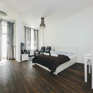 Shortstaypoland Noakowskiego , Warszawa Polska